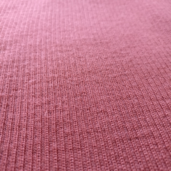 NWOT Uniqlo 100% Merino Wool Ribbed Turtleneck Sweater Size M - Picture 14 of 14